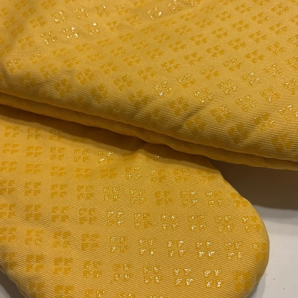 KitchenAid Yellow Oven Mitt Set
